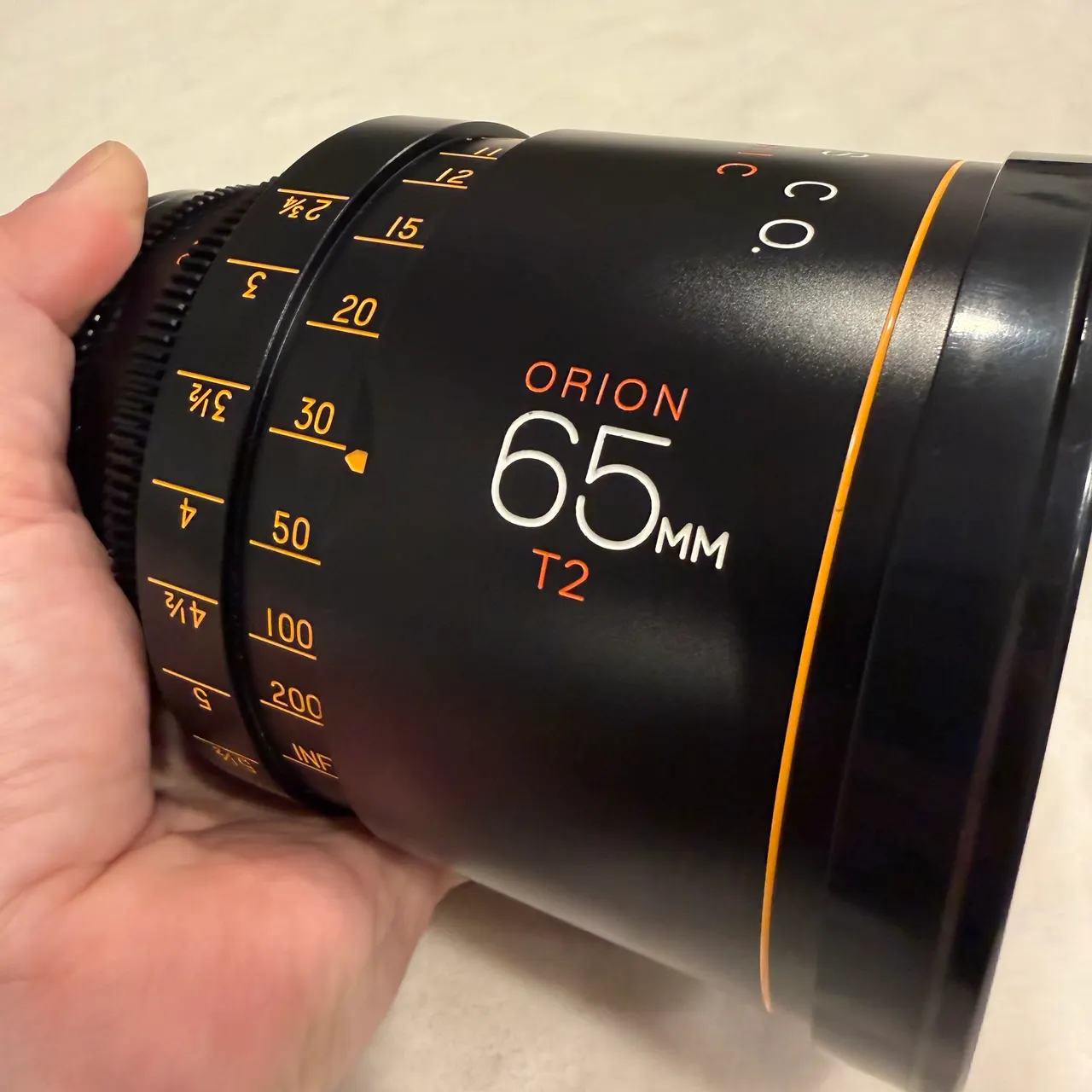 The 65mm Orion, side view with the focus scale.